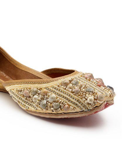 ELANBERG Gold Ethnic Slip-On Mojaris