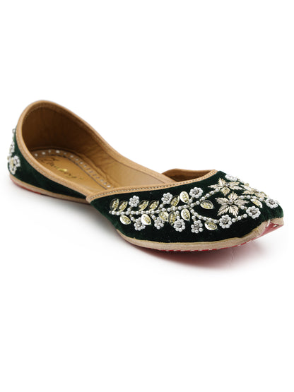 ELANBERG Black Ethnic Slip-On Mojaris