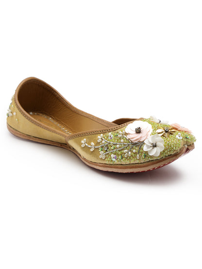 ELANBERG Gold Ethnic Slip-On Mojaris