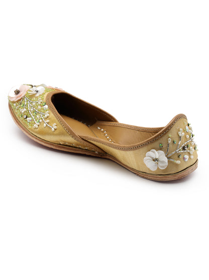 ELANBERG Gold Ethnic Slip-On Mojaris